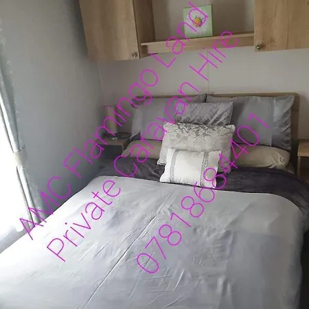 Flamingo Land - Cedar Wood Cw30