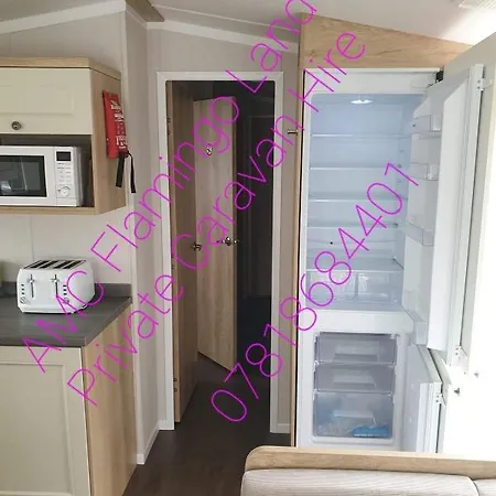 Flamingo Land - Cedar Wood Cw30 Kirby Misperton